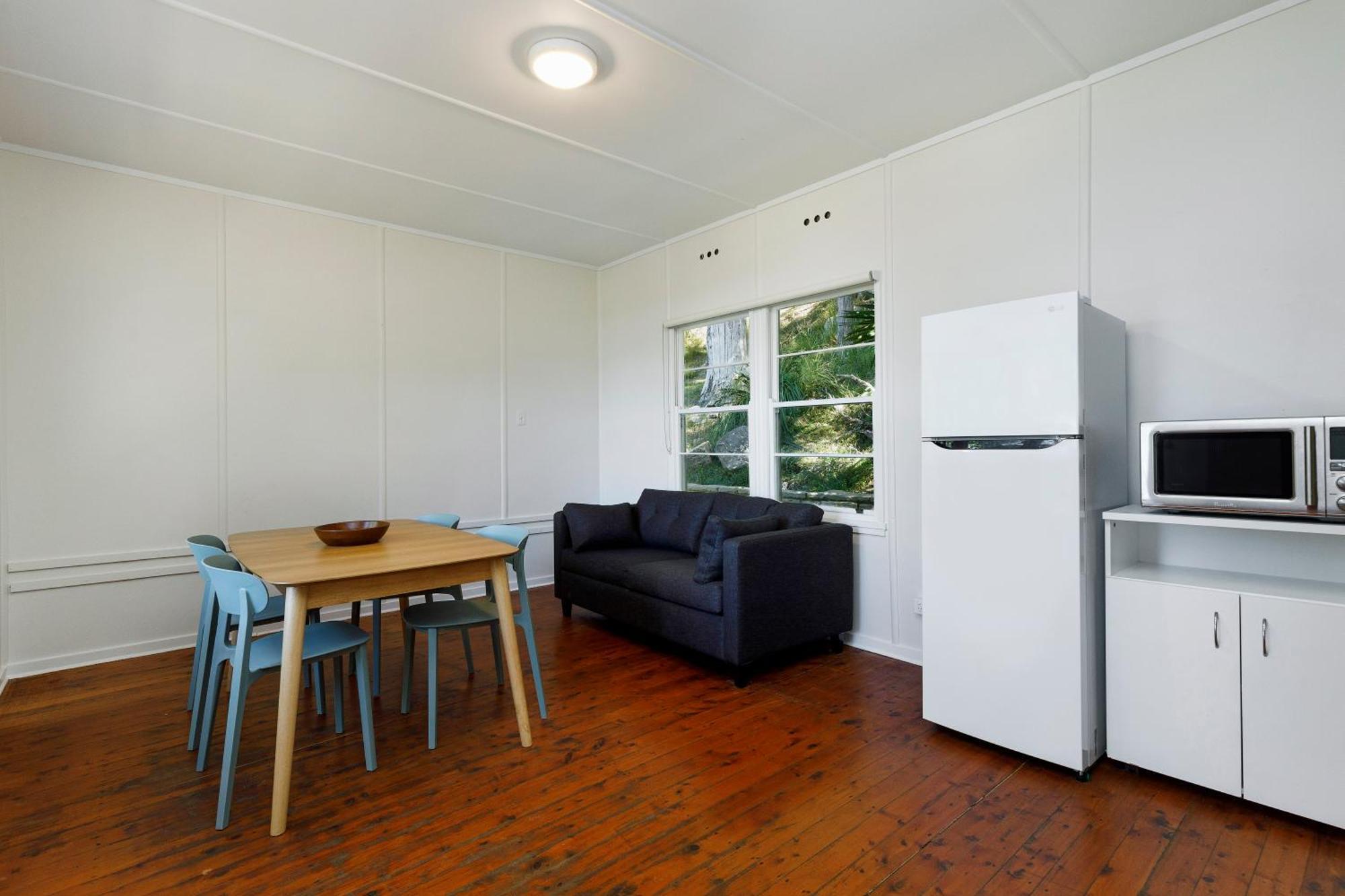 Currawong Beach Cottages Great Mackerel Beach Екстер'єр фото