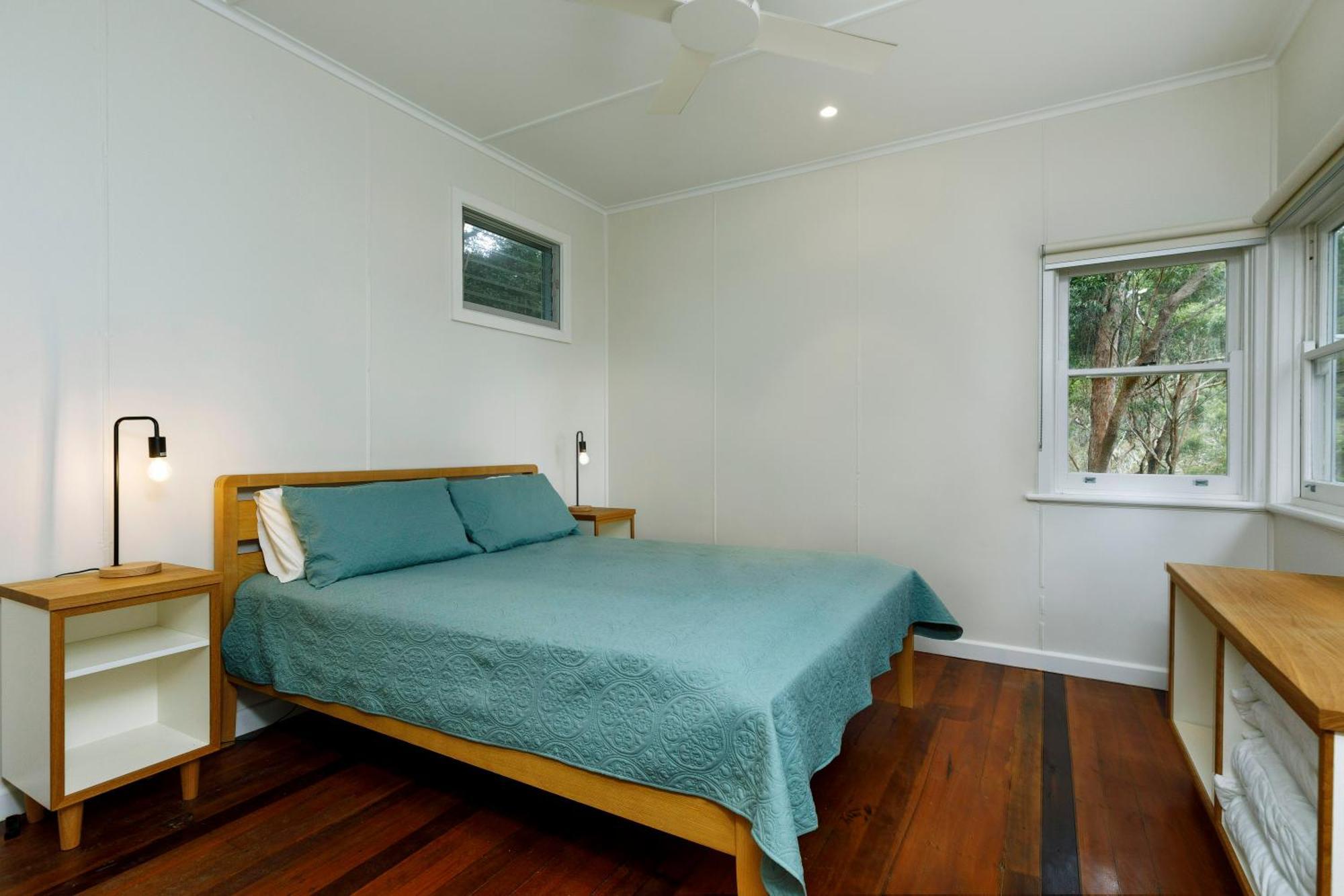 Currawong Beach Cottages Great Mackerel Beach Екстер'єр фото